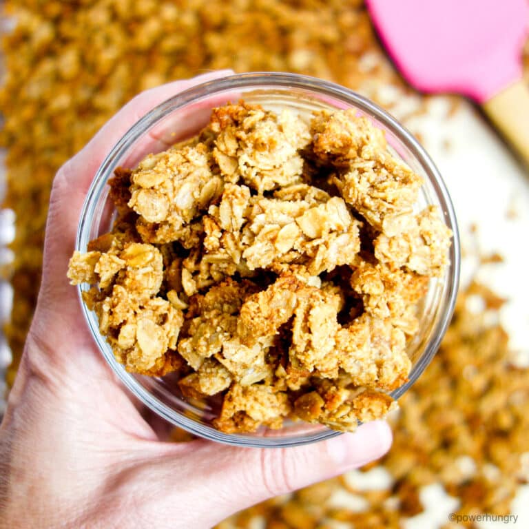 Easy OilFree Almond Granola (V, GF) powerhungry®